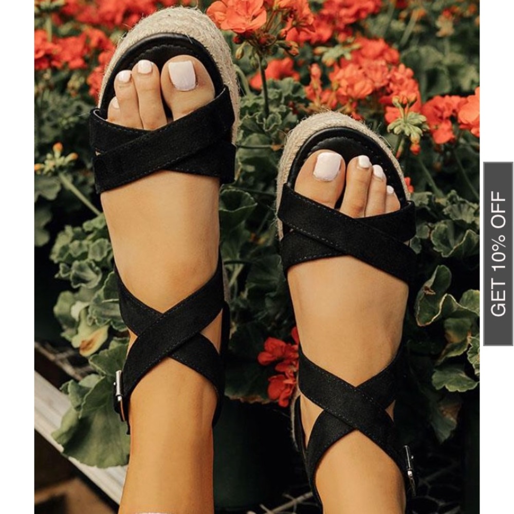 Platform sandals
